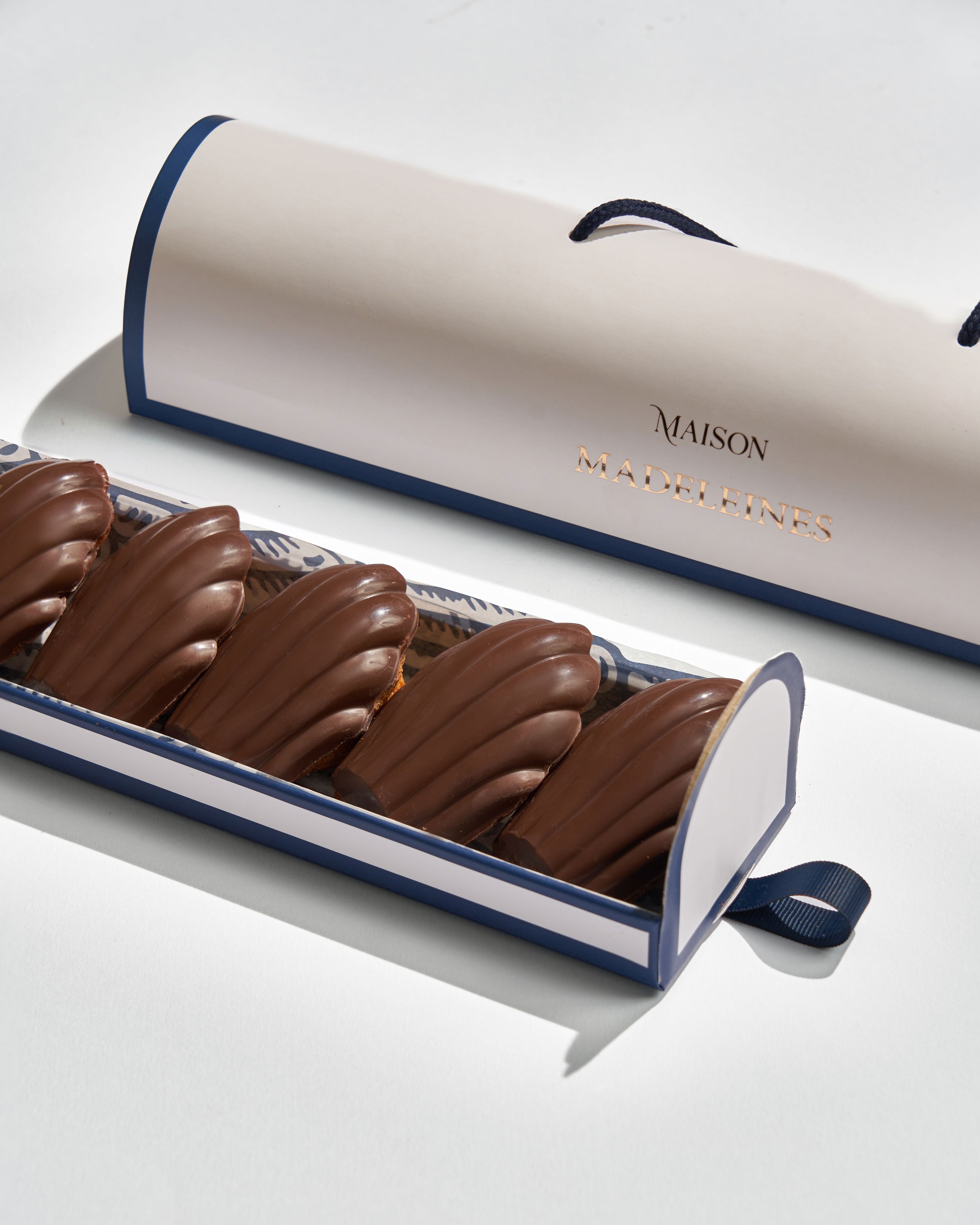 Milk Chocolate Madeleine